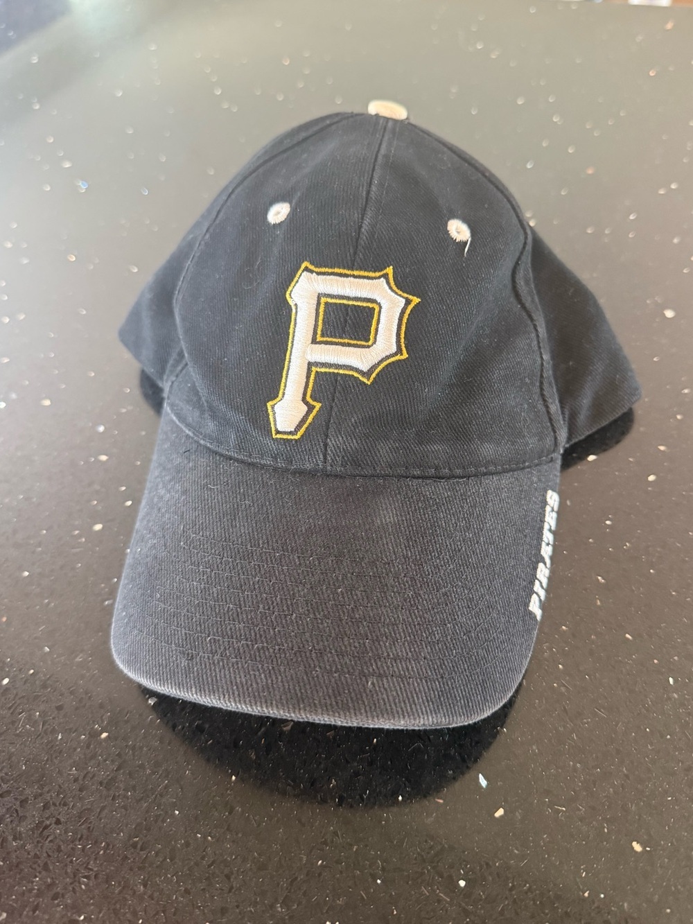 MLB Pittsburgh Pirates Baseball Hat
